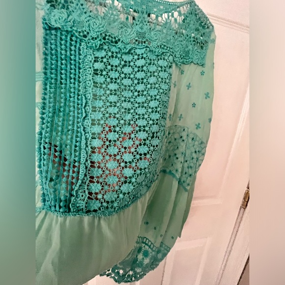 Johnny Was turquoise beautiful embroidered long sleeve shirt size XS. Fits S/M - Picture 3 of 4